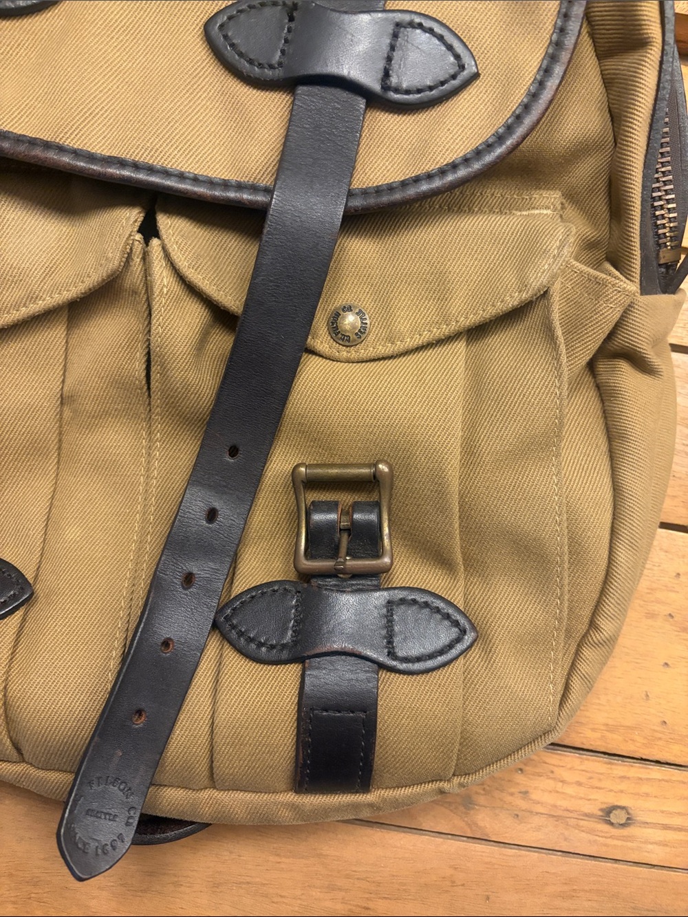 Filson Rugged Twill Rucksack Backpack Tan - Picture 6 of 17